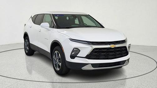 Summit White 2024 Chevrolet Blazer 1LT