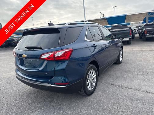 Pacific Blue Metallic 2021 Chevrolet Equinox 1LT