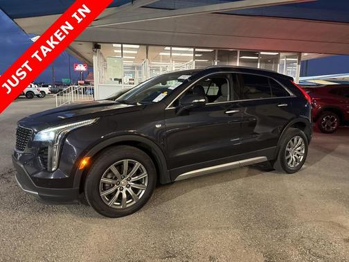 2023 Cadillac XT4 Premium Luxury