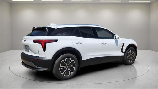 2025 Chevrolet Blazer EV AWD LT