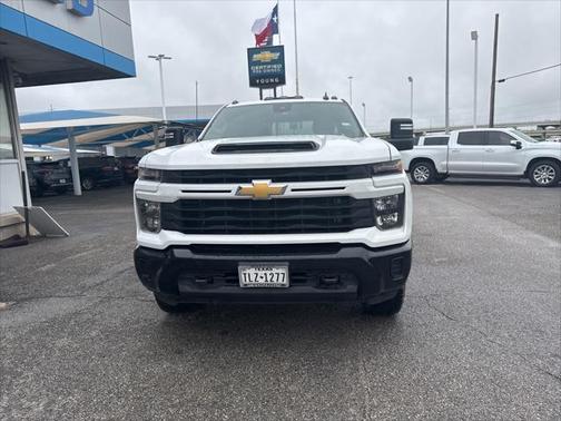 2024 Chevrolet Silverado 2500 Custom