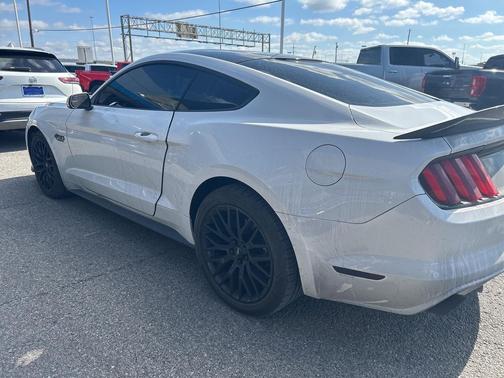 2017 Ford Mustang GT