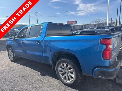 2022 Chevrolet Silverado 1500 Custom