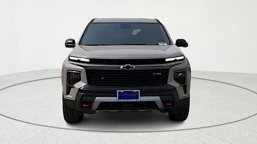 Sandstone Gray 2026 Chevrolet Traverse AWD Z71