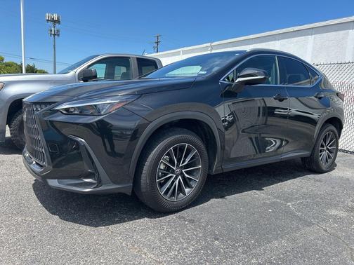 2025 Lexus NX 250 Premium