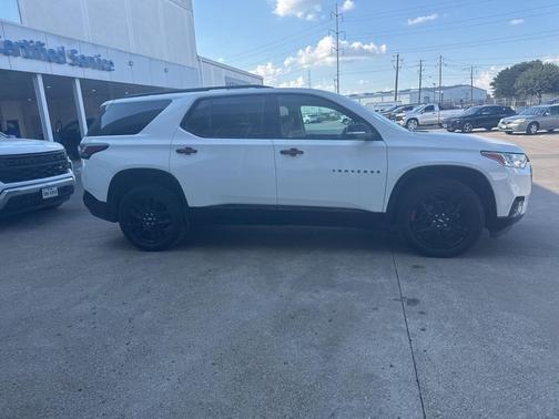 2021 Chevrolet Traverse Premier