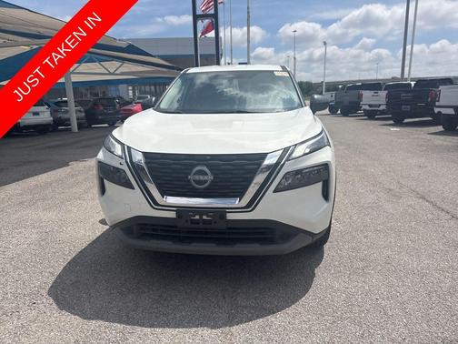 Glacier White 2023 Nissan Rogue S