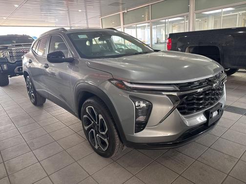 2025 Chevrolet Trax FWD 2RS