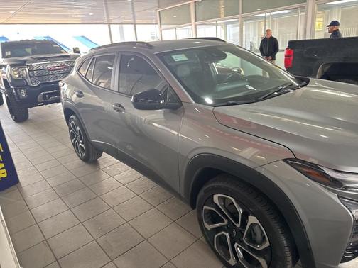 2025 Chevrolet Trax FWD 2RS