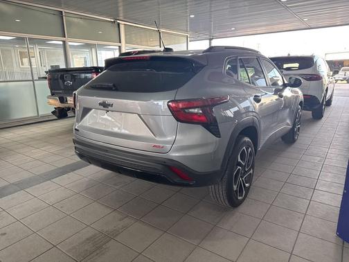 2025 Chevrolet Trax FWD 2RS