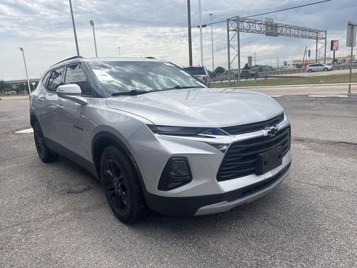Silver Ice Metallic 2021 Chevrolet Blazer 1LT