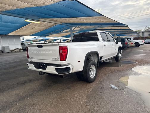 2023 Chevrolet Silverado 3500 High Country