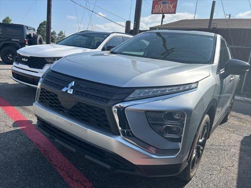 2023 Mitsubishi Eclipse Cross LE