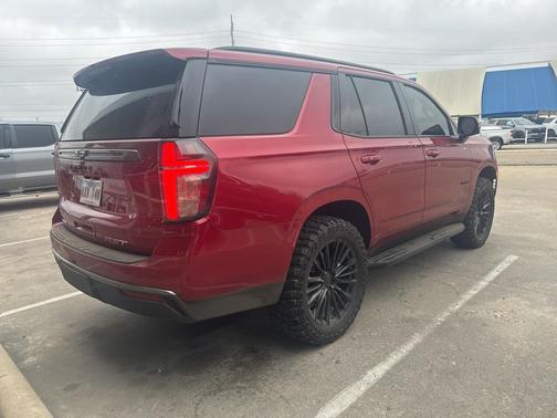 2022 Chevrolet Tahoe 4WD RST