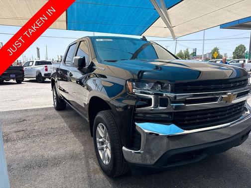 Black 2021 Chevrolet Silverado 1500 LT