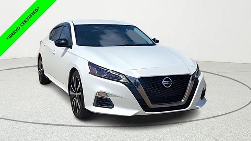 2021 Nissan Altima SR FWD