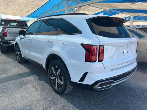 2022 Kia Sorento S