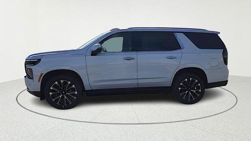 Polar White Tricoat 2026 Chevrolet Tahoe 4WD High Country
