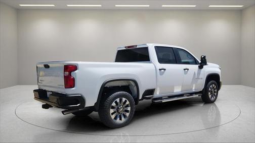 2025 Chevrolet Silverado 2500 Custom