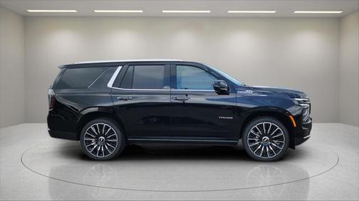 2025 Chevrolet Tahoe 4WD High Country