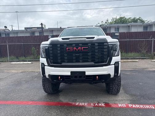 2024 GMC Sierra 2500 Denali