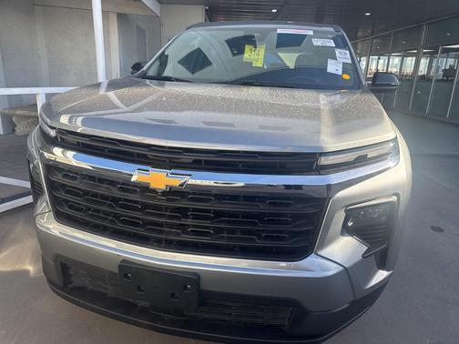 2024 Chevrolet Traverse LS