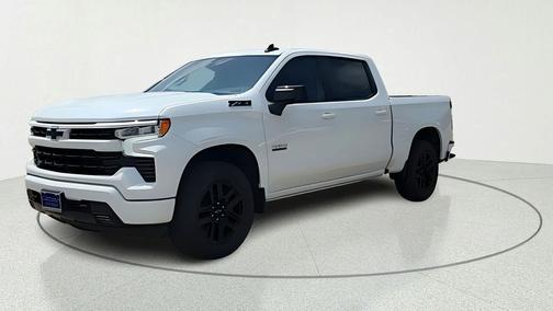Summit White 2026 Chevrolet Silverado 1500 RST