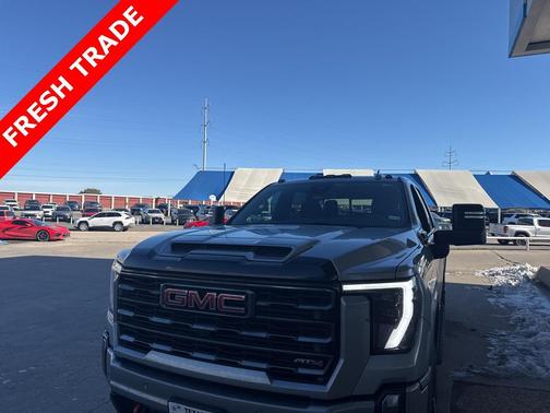 2024 GMC Sierra 2500 AT4