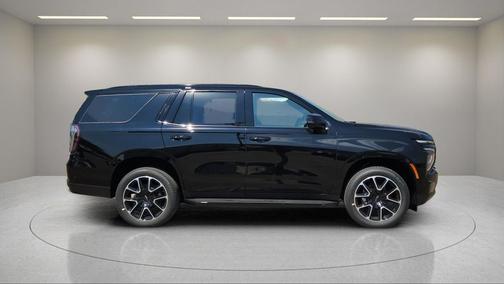 2026 Chevrolet Tahoe 2WD RST