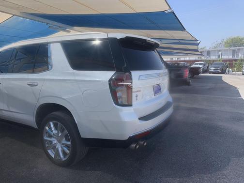 2023 Chevrolet Tahoe 4WD High Country