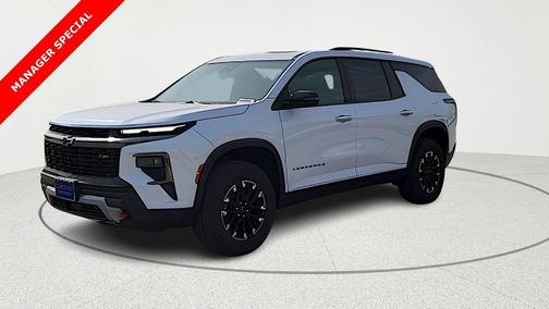 Polar White Tricoat 2026 Chevrolet Traverse AWD Z71