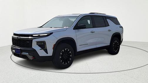 Polar White Tricoat 2026 Chevrolet Traverse AWD Z71