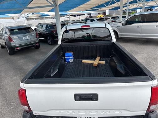 2022 Toyota Tacoma SR