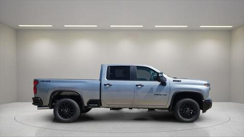 2025 Chevrolet Silverado 2500 Custom