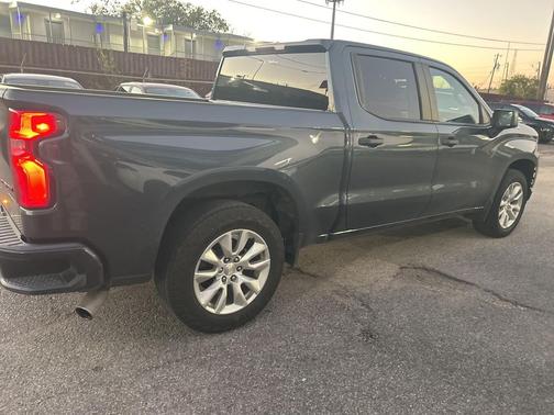 2020 Chevrolet Silverado 1500 Custom