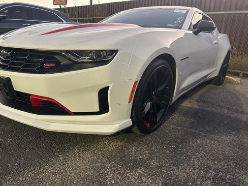 2022 Chevrolet Camaro RWD Coupe LT1