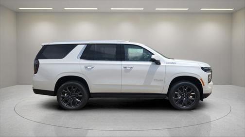 2025 Chevrolet Tahoe 4WD High Country