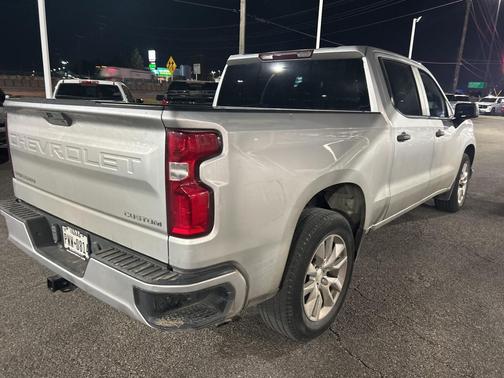 2021 Chevrolet Silverado 1500 Custom