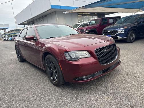 Velvet Red Pearlcoat 2021 Chrysler 300 S
