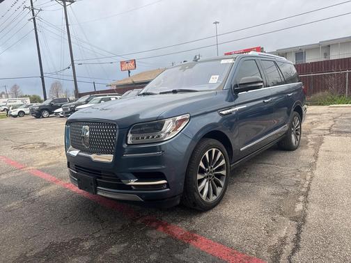 2019 Lincoln Navigator Select