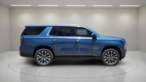 2025 Chevrolet Tahoe 4WD High Country
