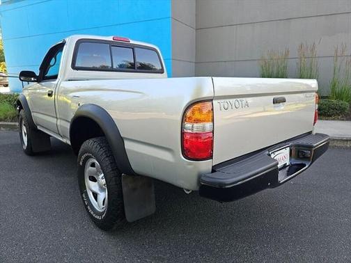 2004 Toyota Tacoma Base