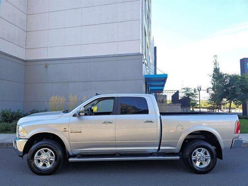 2013 RAM 2500 Laramie