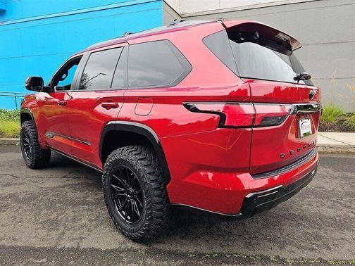 2025 Toyota Sequoia Platinum