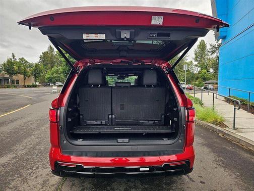 2025 Toyota Sequoia Platinum