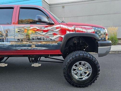 2005 Chevrolet Silverado 2500 LS H/D Crew Cab