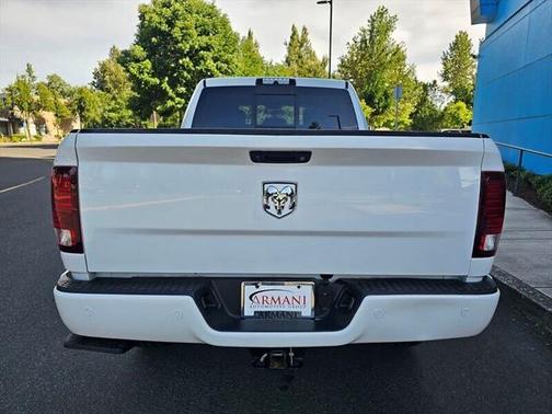 2018 RAM 2500 Laramie Crew Cab 4x4 6'4' Box