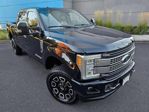 2017 Ford F-350 Platinum