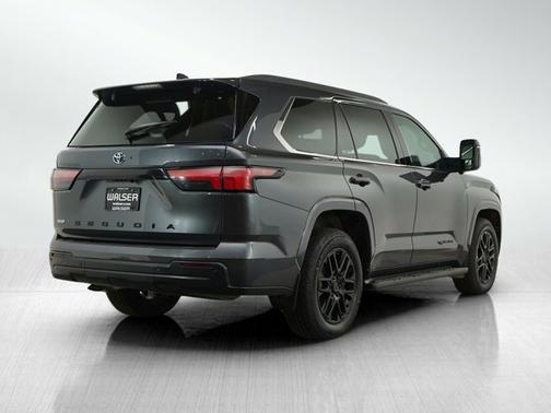 2023 Toyota Sequoia SR5