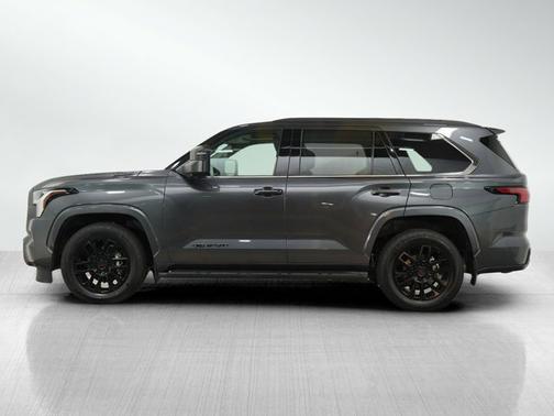 2023 Toyota Sequoia SR5